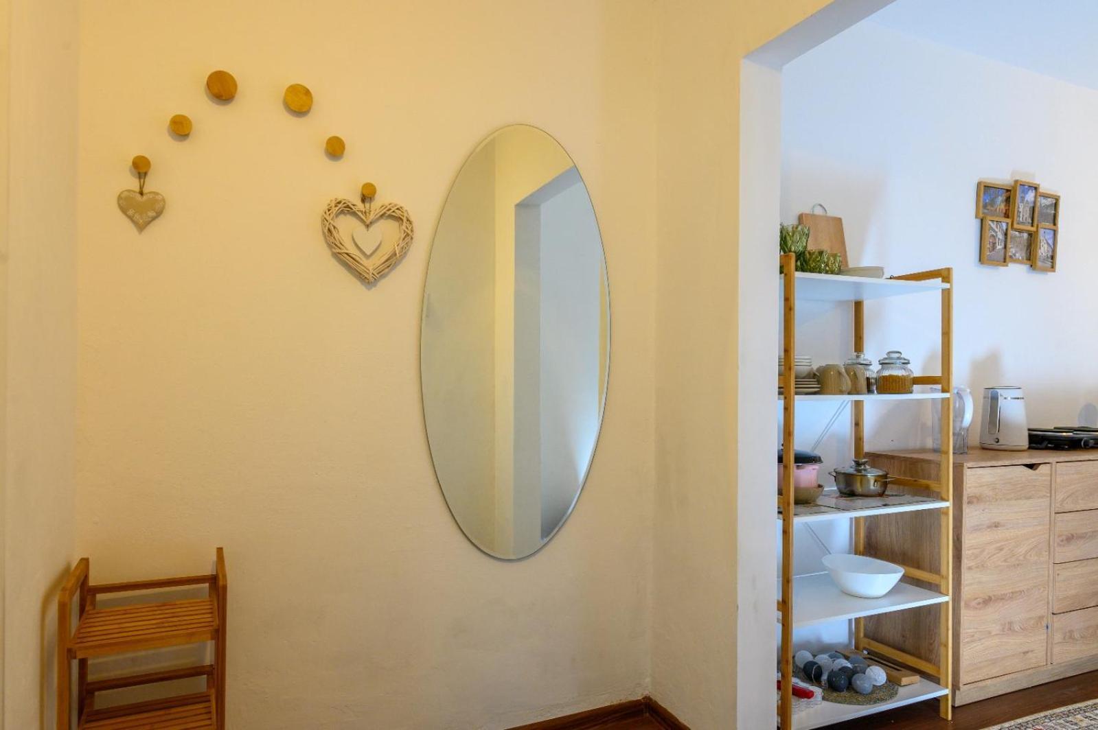 Apartament Corina Cu Parcare Bistriţa Exterior foto